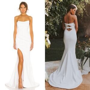 Katie May x Noel and Jean‎ Divinity Gown in Ivory Size Small
